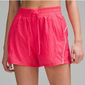 License to Train High-Rise Lightweight Short 4"